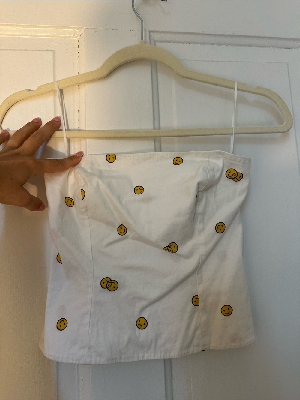 Reformation White Smiley Print Strapless Crop Top size 0
